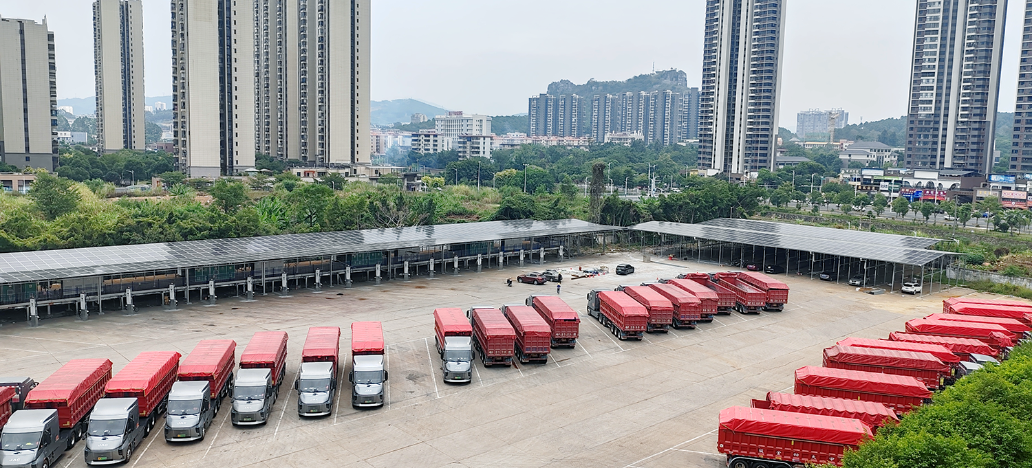 重卡补能破局！粤北首座光储液冷兆瓦超充站正式投运(图1)